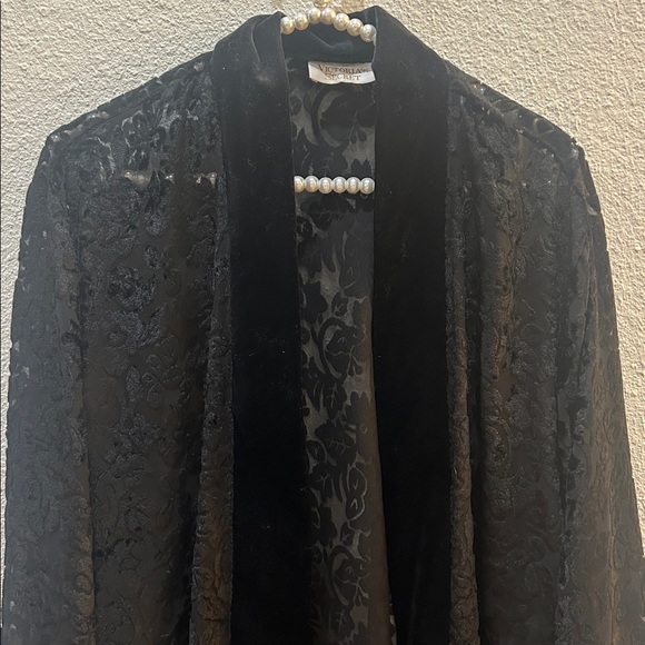 Vintage 90s Victoria's Secret Gold Label Velvet Sleep Dress and Robe Set - Picture 10 of 16